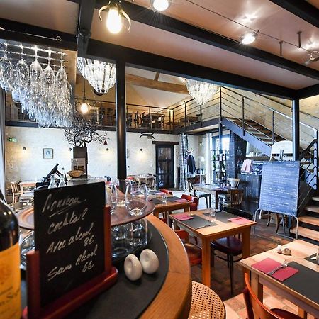Chambres D'Hotes Du Bistrot Des Ecuries Cour-Maugis-sur-Huisne エクステリア 写真