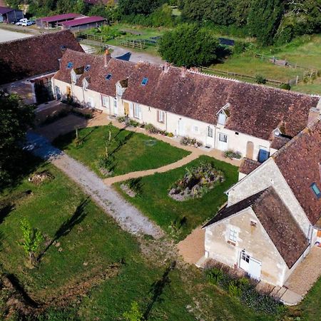 Chambres D'Hotes Du Bistrot Des Ecuries Cour-Maugis-sur-Huisne エクステリア 写真