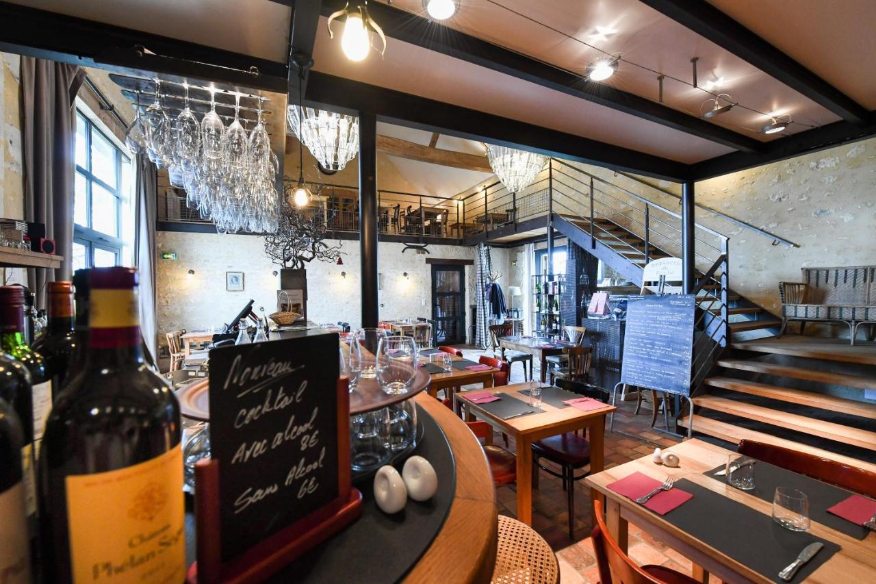 Chambres D'Hotes Du Bistrot Des Ecuries Cour-Maugis-sur-Huisne エクステリア 写真