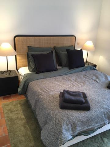 Chambres D'Hotes Du Bistrot Des Ecuries Cour-Maugis-sur-Huisne エクステリア 写真